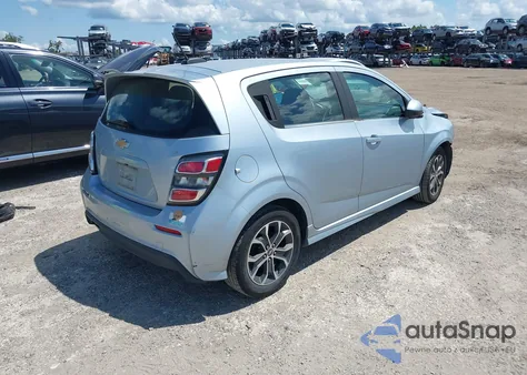 2017 Chevrolet Sonic Lt Auto из США, поврежденный, VIN 1G1JD6SG2H4137394